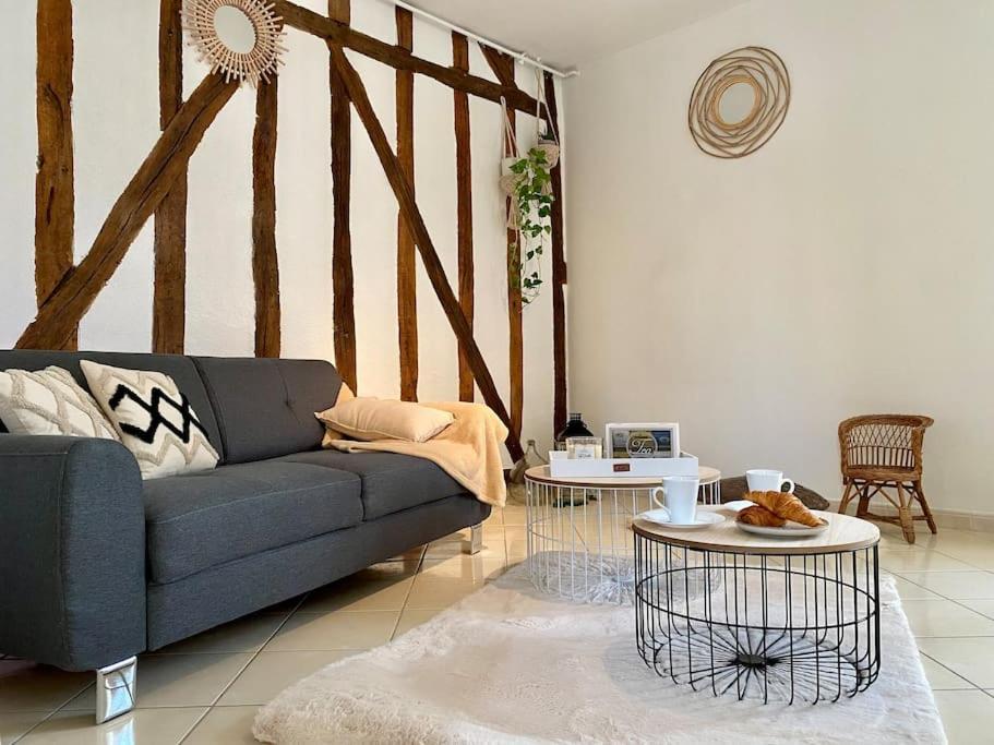Le Cosy Troyen Secteur Calme 4 Personnes Parking Prive Apartment Troyes Exterior photo